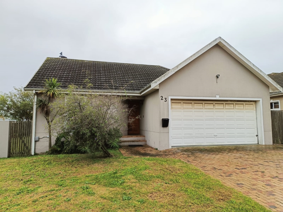 3 Bedroom Property for Sale in Eikenbosch Western Cape